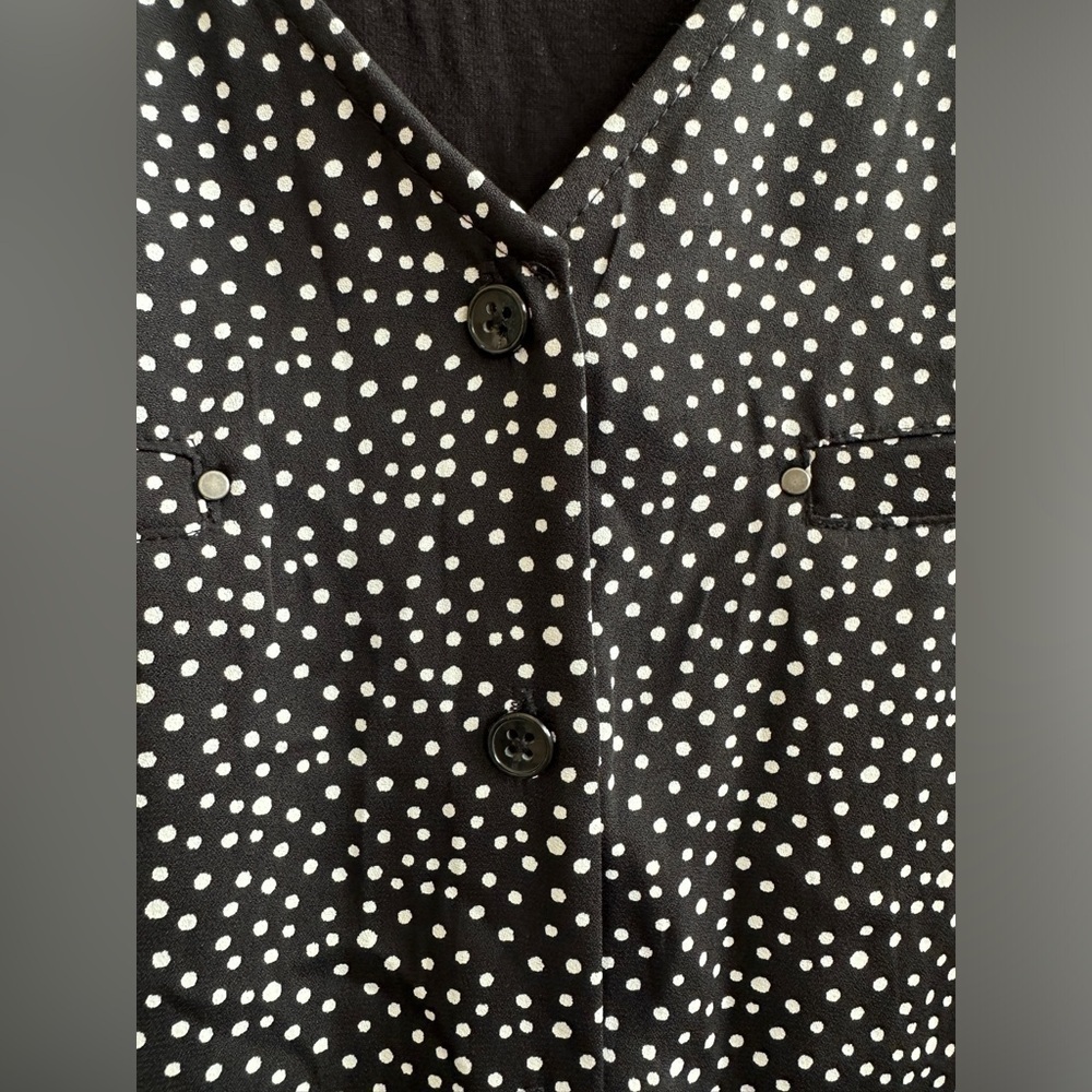Chico’s polka dot 3/4 sleeve top with tie - Picture 3 of 9